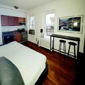  Apartment Upper East Side 2 Bedrooms Gem